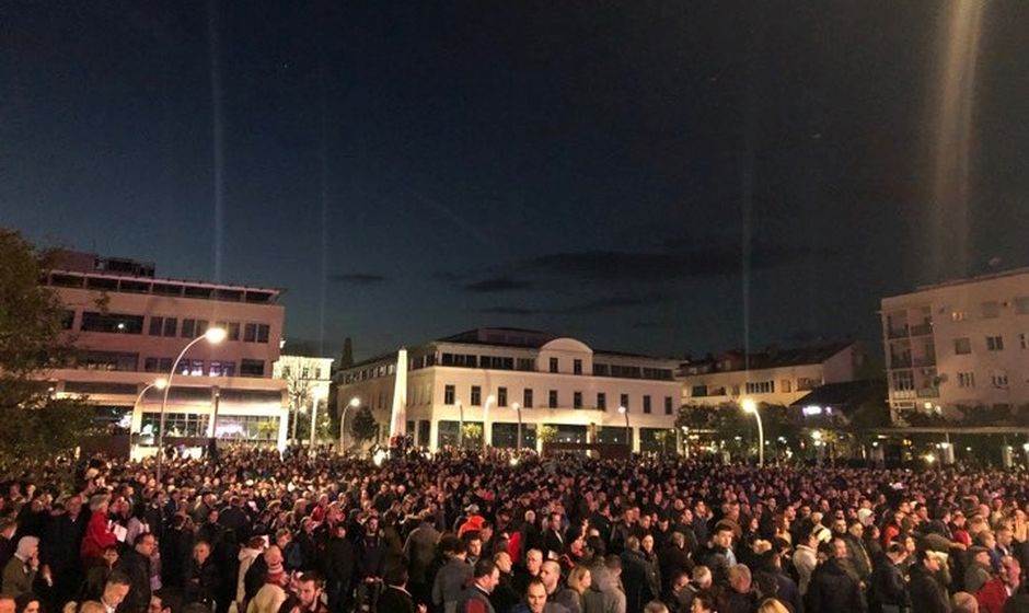  Protest u Podgorici - potpisan Sporazum o budućnosti 