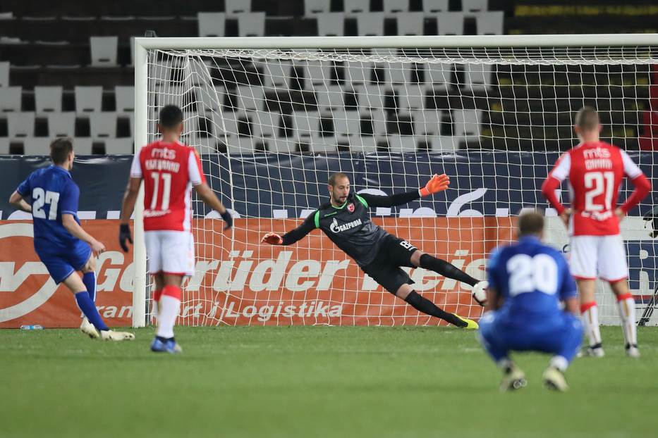  Milan Borjan odbranio penal protiv Kopenhagena, uveo Zvezdu u plej-of za Ligu šampiona 