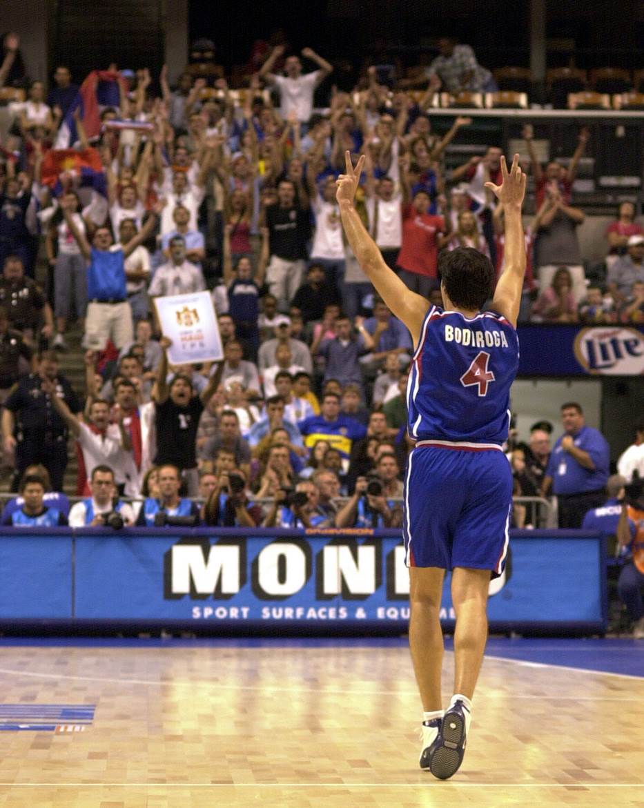  Košarkaši Srbije opet u plavim dresovima 