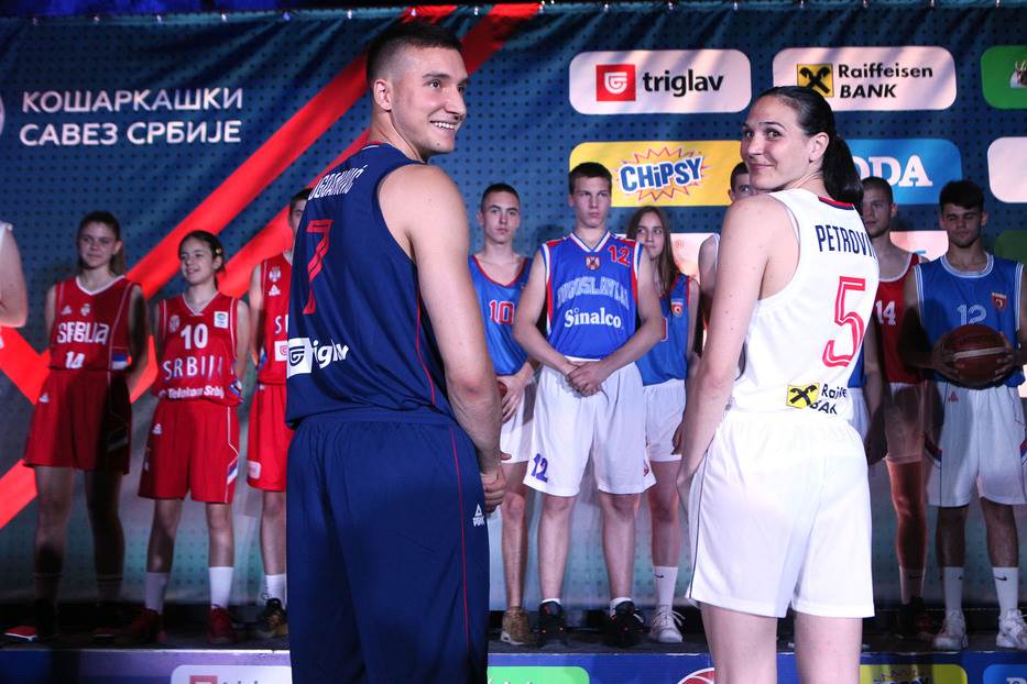  Novi dresovi košarkaša i košarkašica Srbije 