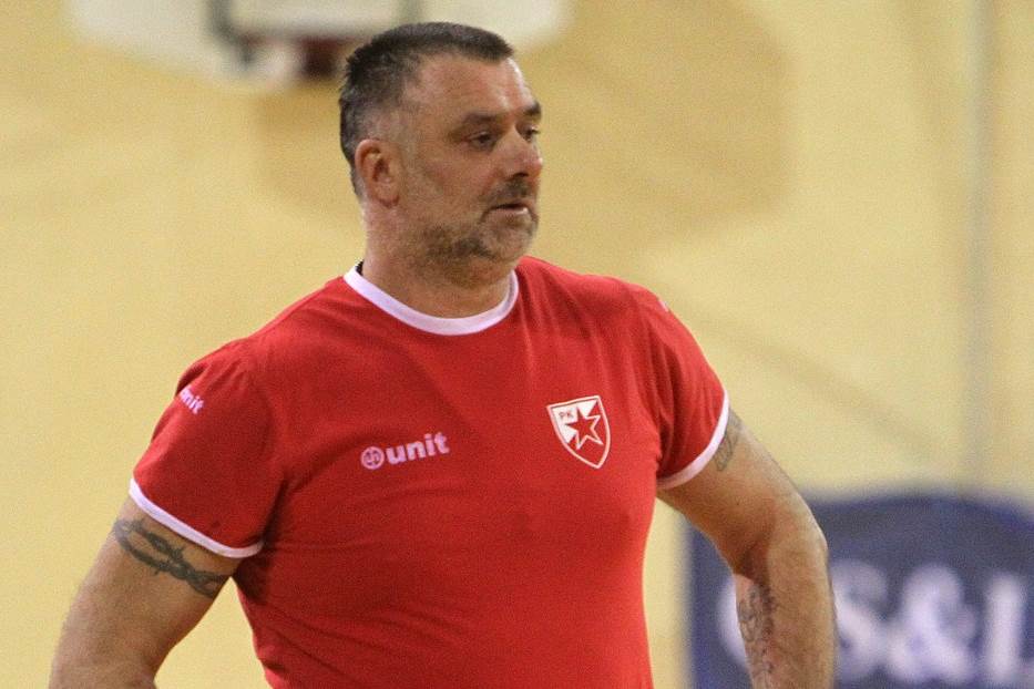  Nenad Peruničić ostavka na mesto trenera RK Crvena zvezda 