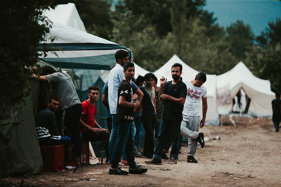  Severna Makedonija - u kombiju 45 migranata 