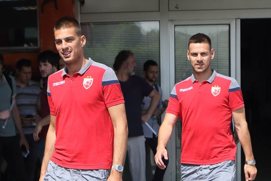  Vujadin Savić otišao u APOEL bez obeštećenja za 50 odsto od sledeće prodaje 