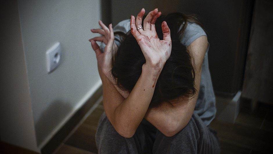  Kuburović:Žrtvama nasilja u porodici najpotrebnija pomoć da se ekonomski osamostale 
