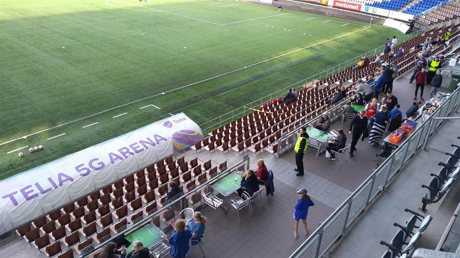  Navijači Helsinkija uživaju na stadionu pred meč sa Zvezdom (FOTO i VIDEO) 
