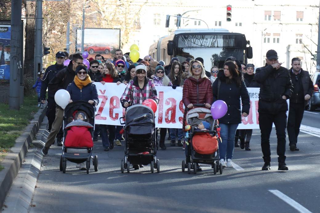  Protest Dižem glas za mame u Beogradu 