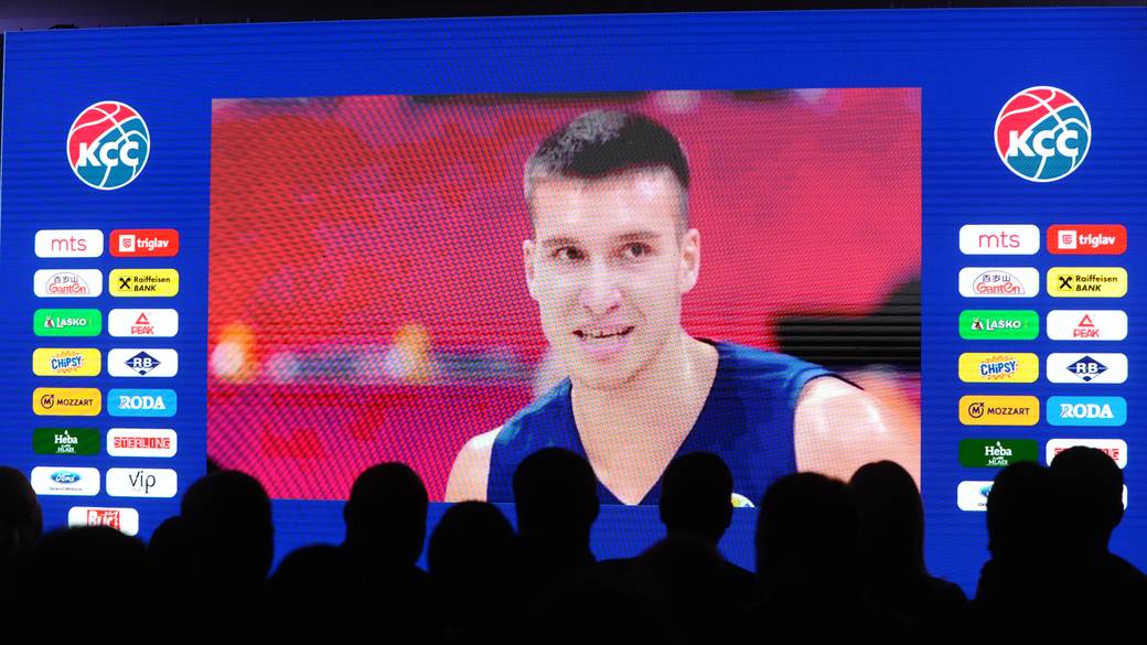  Ko je najbolji košarkaš, Nikola Jokić ili Bogdan Bogdanović 