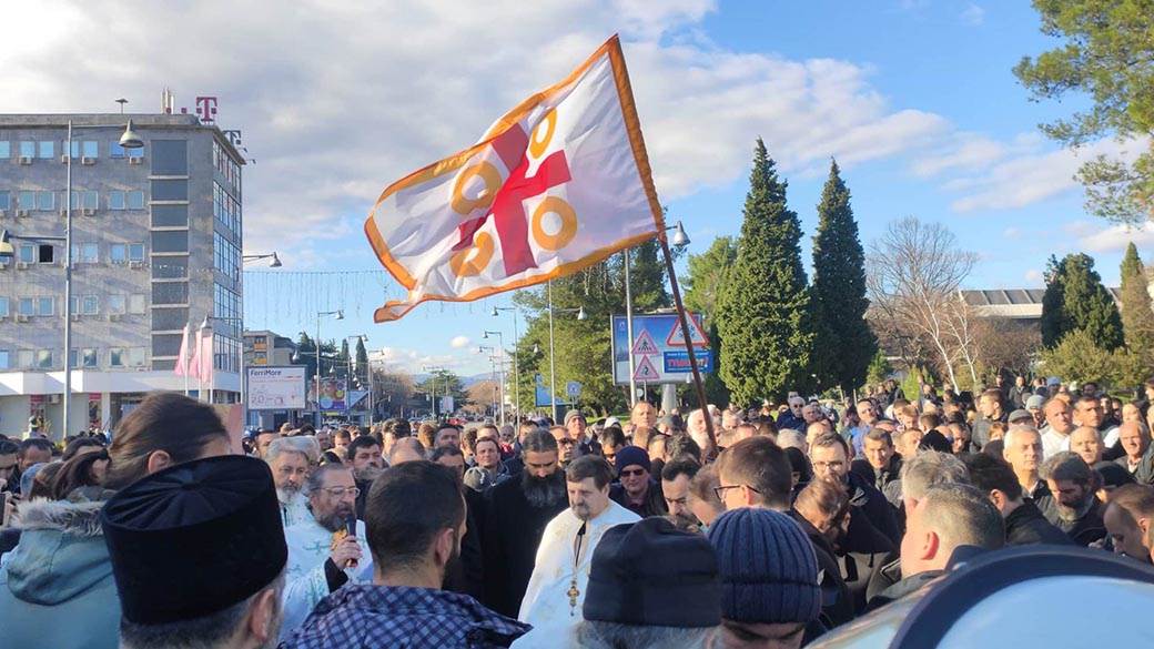  Zakon o slobodi veroispovesti u Crnoj Gori tenzije u Crnoj Gori zbog zakona 