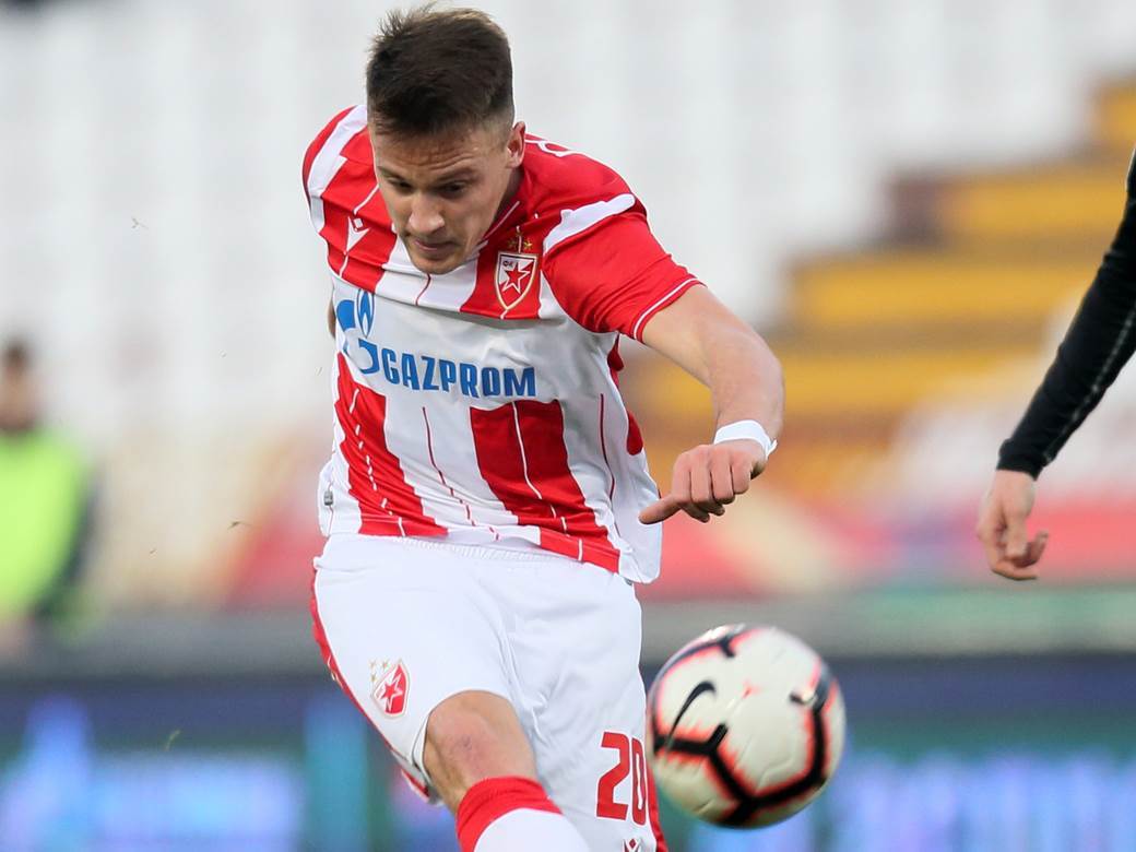  Olinpijakos želi Njegoš Petrović FK Crvena zvezda fudbal transferi 