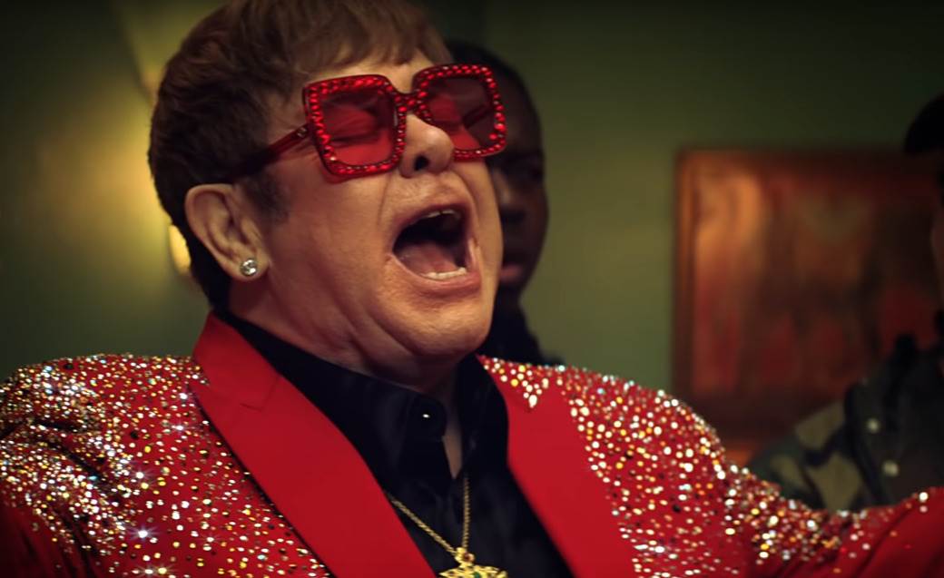  Elton Džon prekinuo koncert 