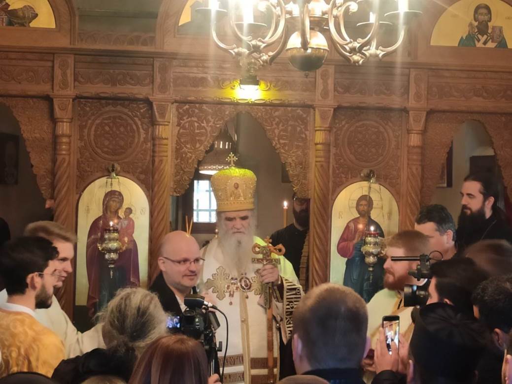  Crna Gora - Crkve se otvaraju u ponedeljak 