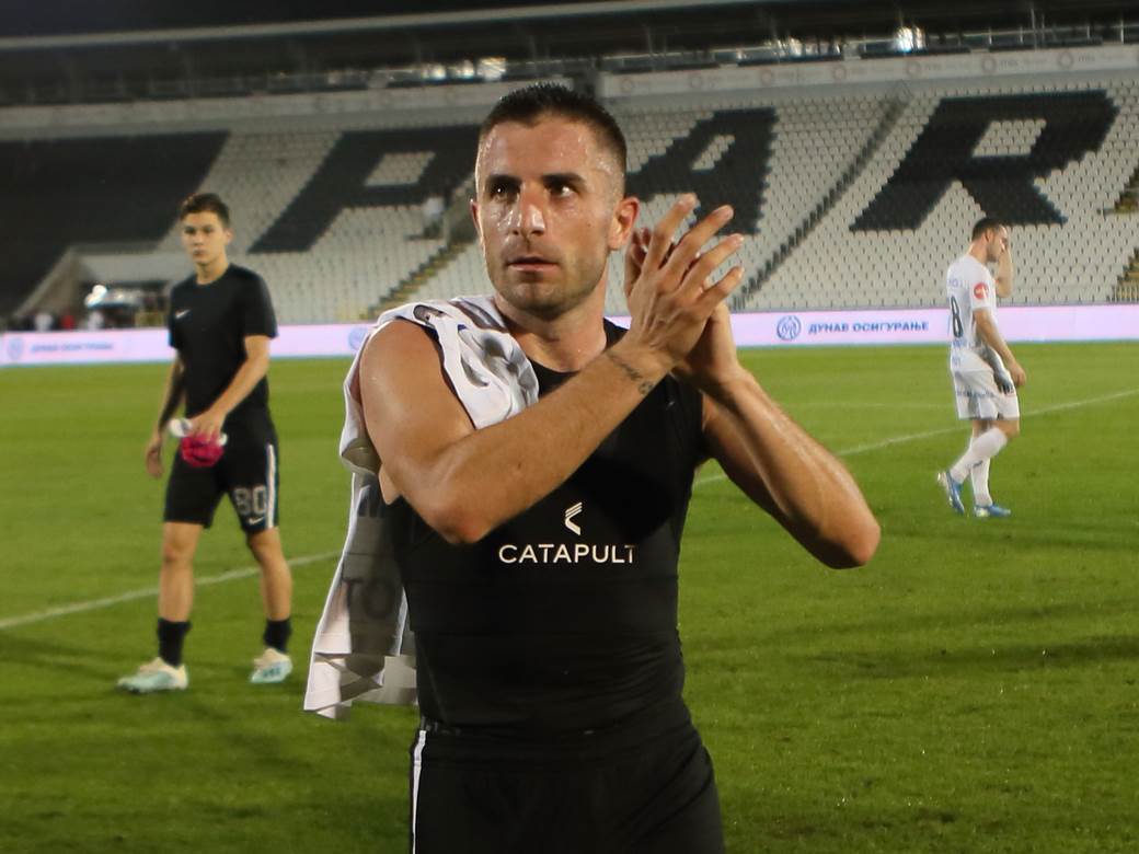  Zoran Tošić oprostio dug FK Partizan 