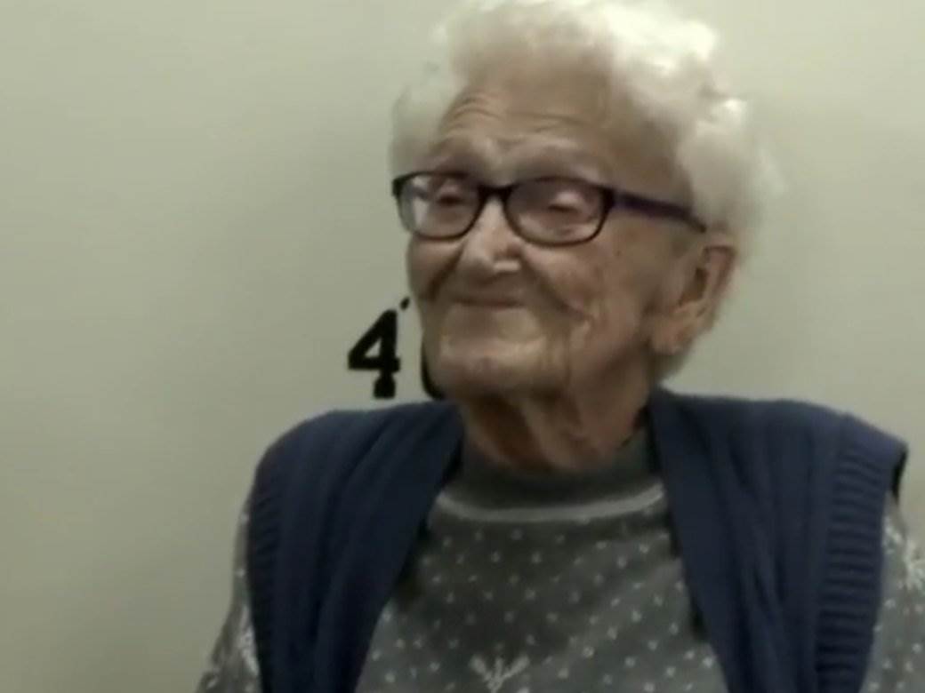  Uhapsili baku na njen 100 rođendan 