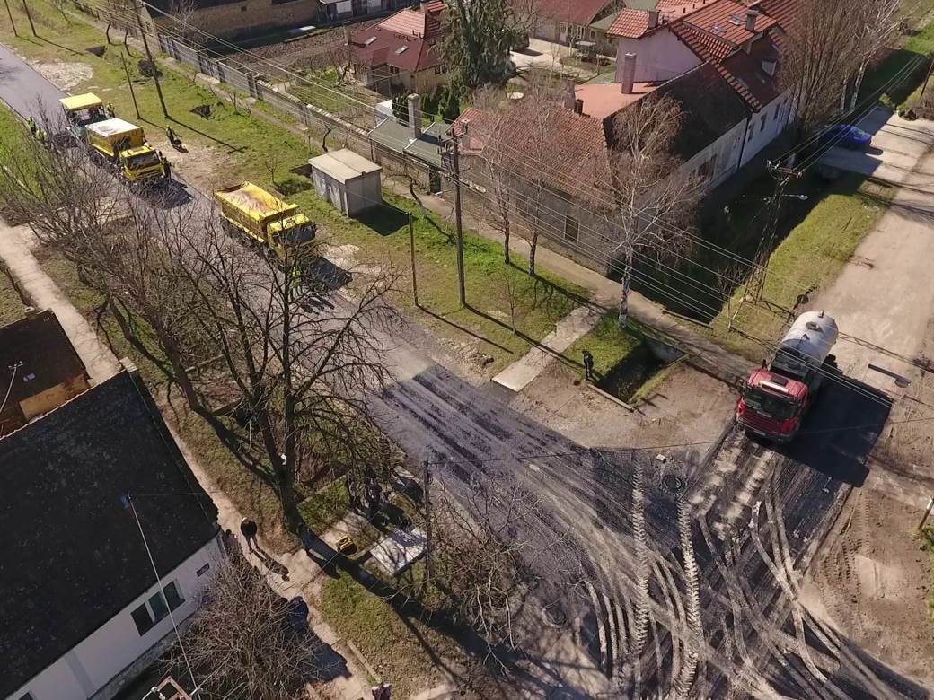  Novi Sad radovi na asfaltiranju ulica 