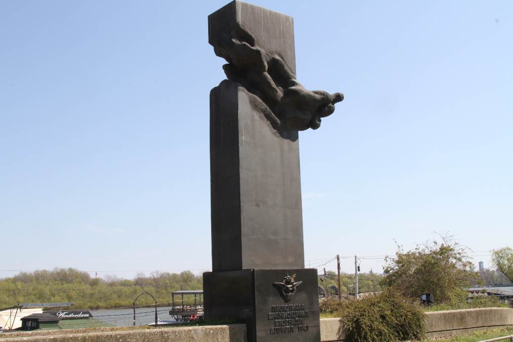  Sećanja -6. april 1941- Sećanje na pilote branioce Beograda 