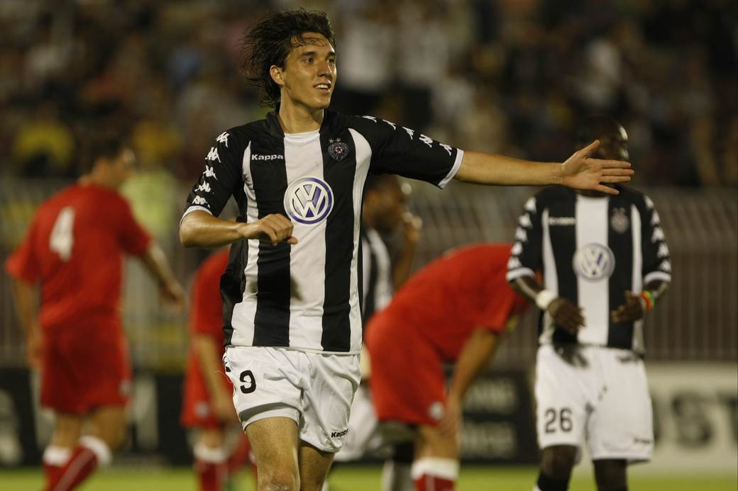  Gasi se FK Ril iz Velsa, Partizan - Ril 8:0 kvalifikacije Liga šampiona 2009. 
