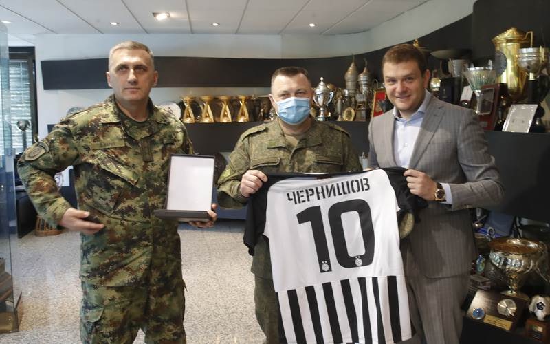  Ruski general-major Mihail Černišov u poseti FK Partizan 