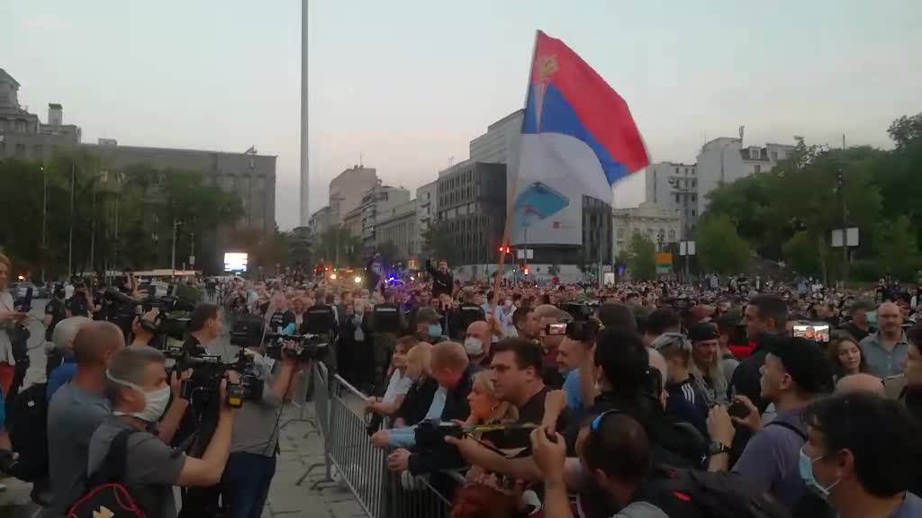  Vučić o skupovima stranaka - bez okupljanja 