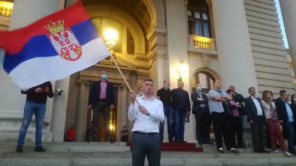  Dveri-protest-podrška-Boško Obradović-štraj glađu 