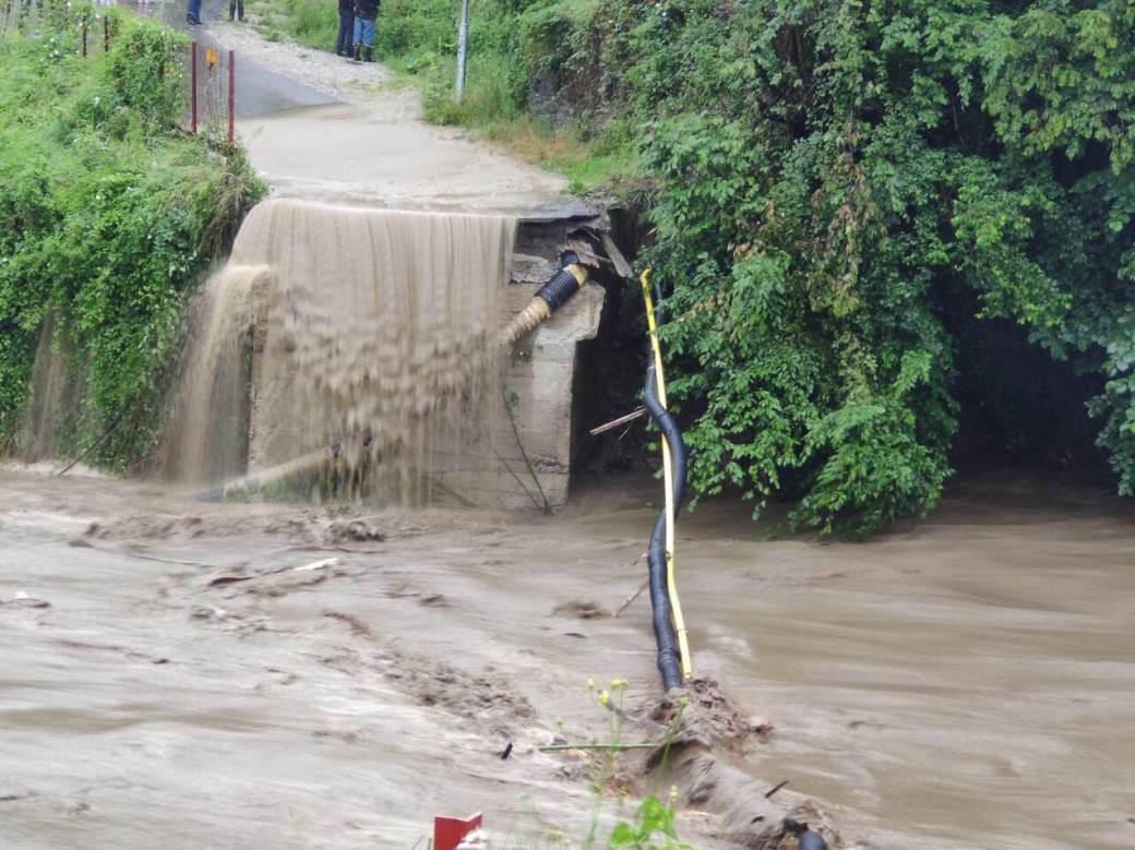  Poplave u Srbiji - Nedimivić najavio pomoć 