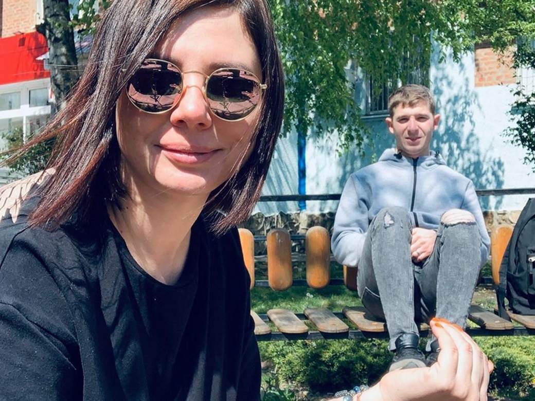  Marina Balmaševa udaje se za sina ruskinja prevarila muža s pastorkom kojeg zna od 7. godine 
