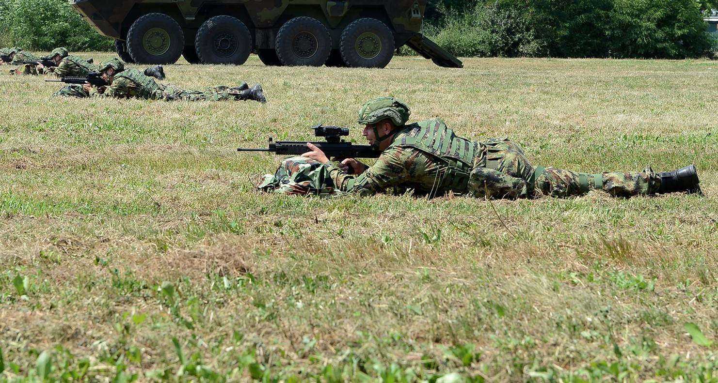  Vojska Srbije nova puška naoružanje 