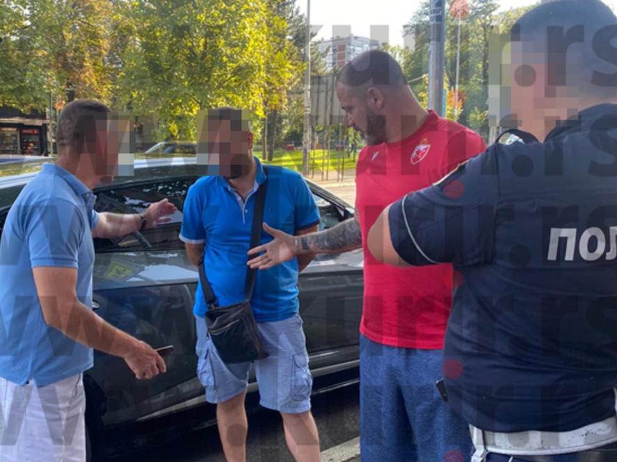  Dejan Stanković, saobraćajka: Trener Crvene zvezde za volanom lamborginija u trenutku sudara? 