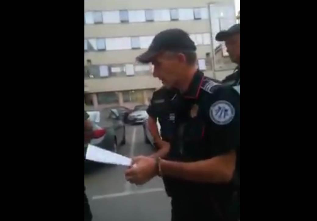  Crna Gora izbori policajci glasanje snimak 