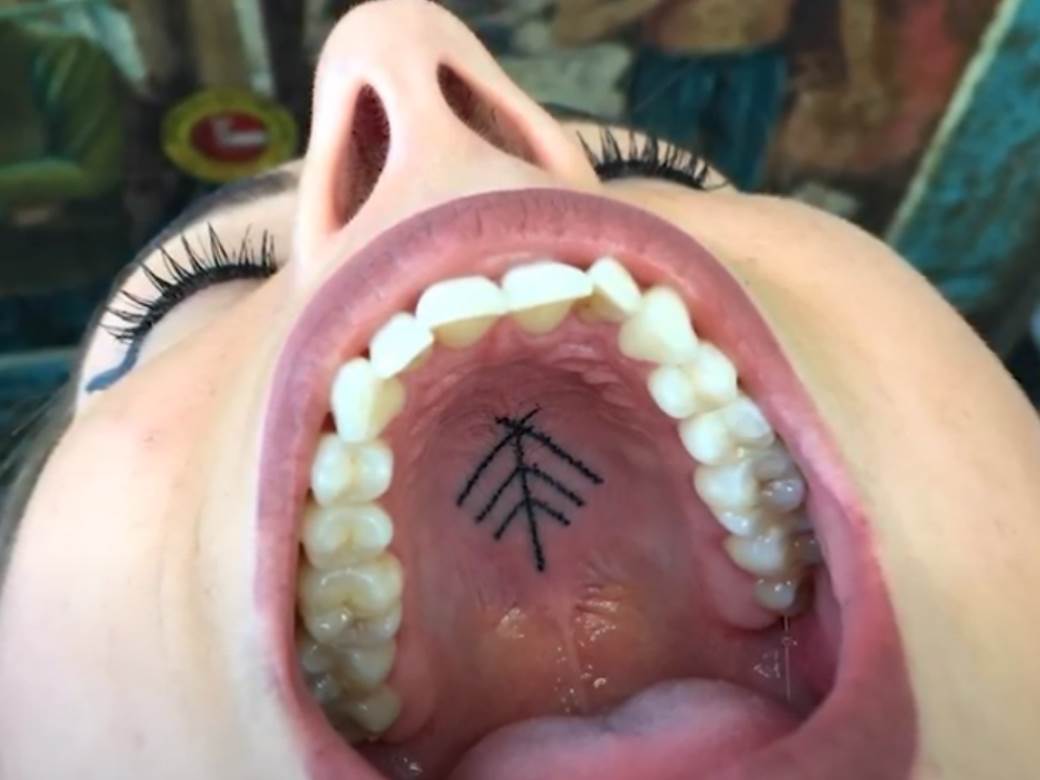  Tetoviranje tetovaže neobična mesta za tetovaže tattoo umetnik VIDEO Viral 