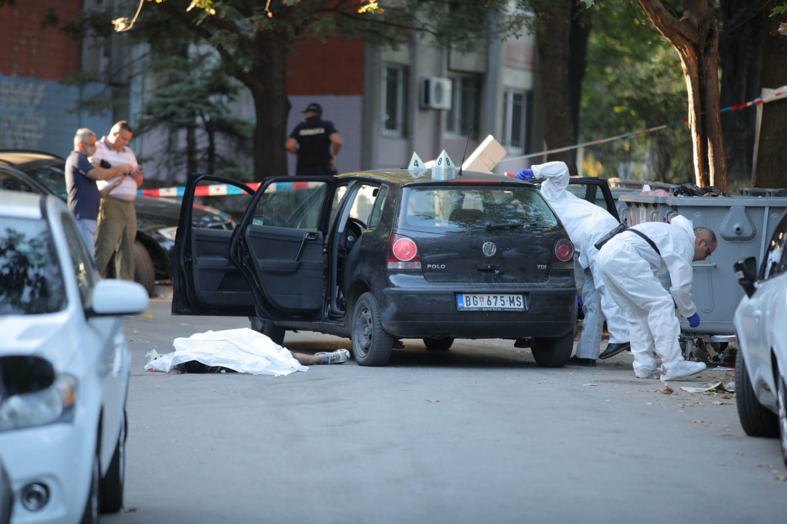  Beograd ubistvo Voždovac mladić majka ubijenog tinejdžera 