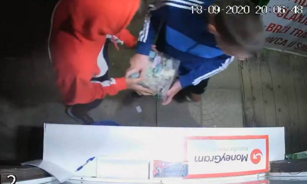  Vrdnik krađa novca za pomoć bolesnoj devojčici video 