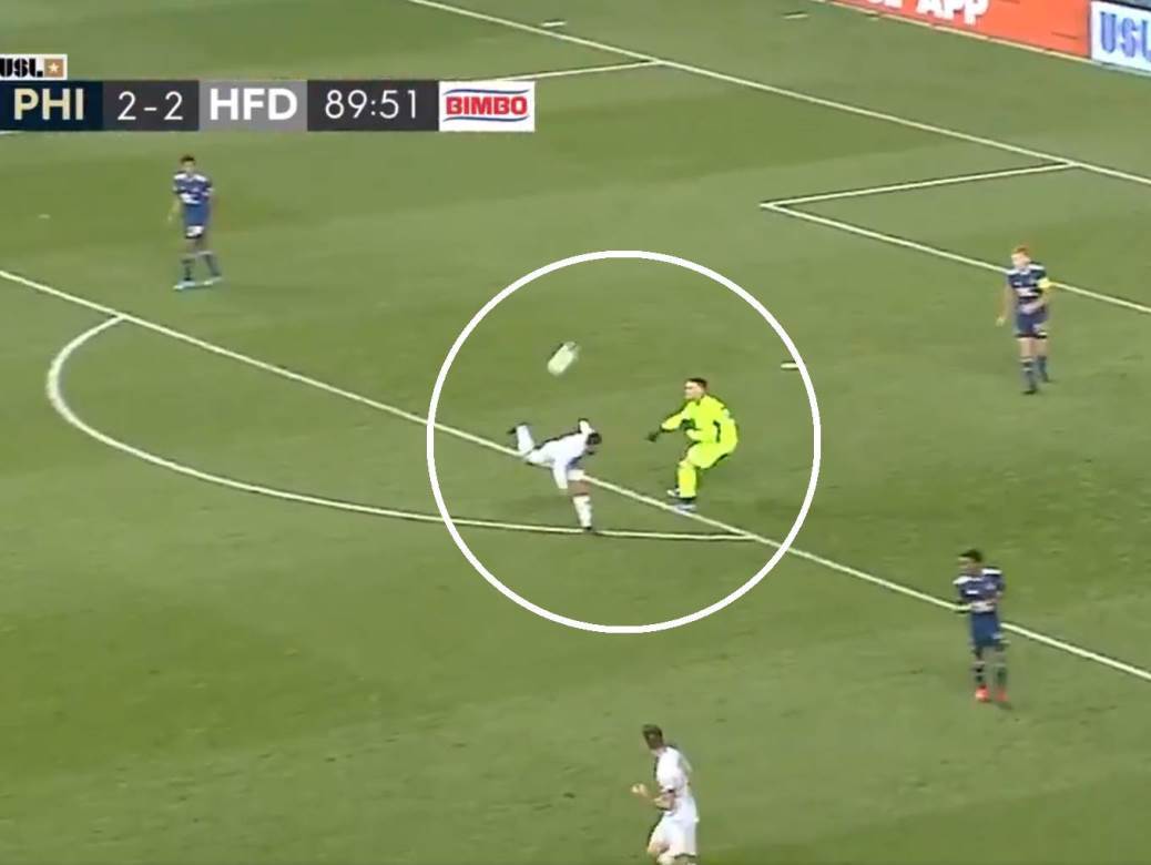  Bizaran gol na utakmici u SAD Filadelfija Hartford ovo nikada niste videli VIDEO 