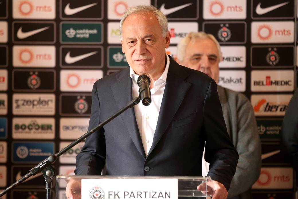  Milorad Vučelić predsednik FK Partizan u bolnici teško stanje korona virus respirator Karaburma 