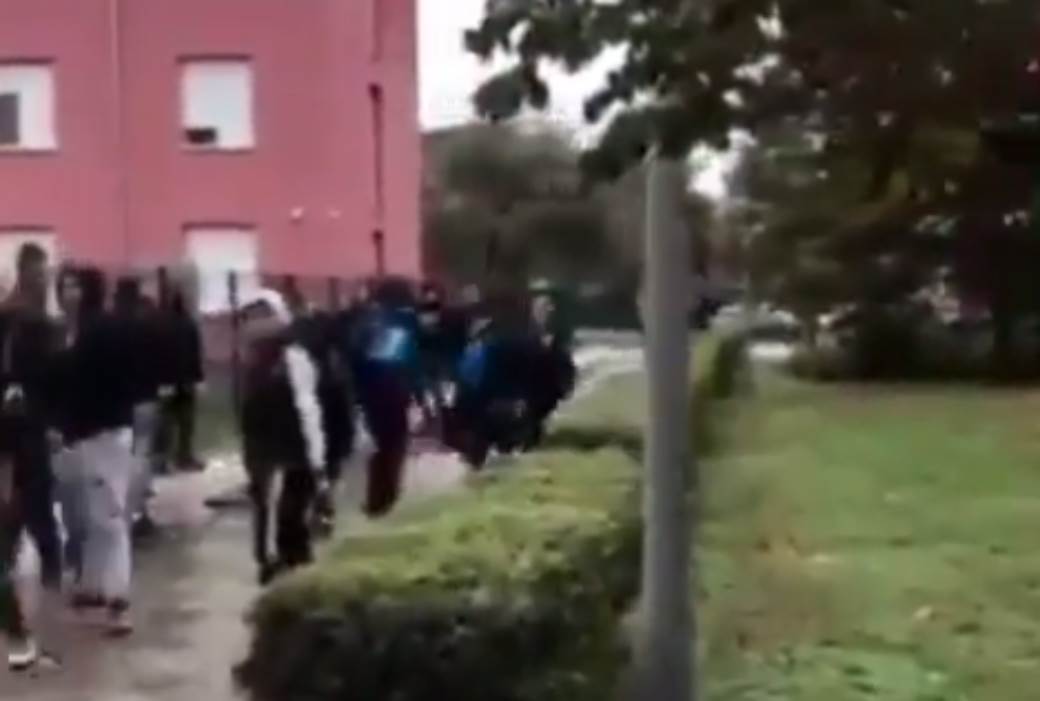  Vukovar napadnuti srpski đaci video 