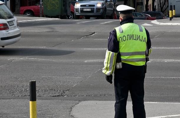  Vranje: Nepoznati vozač usmrtio pešaka, policija traga za njim 