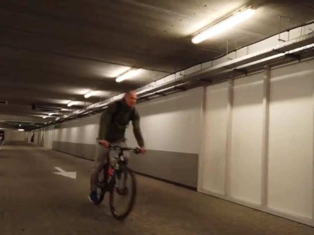  Arjen Roben Groningen bicikl video 