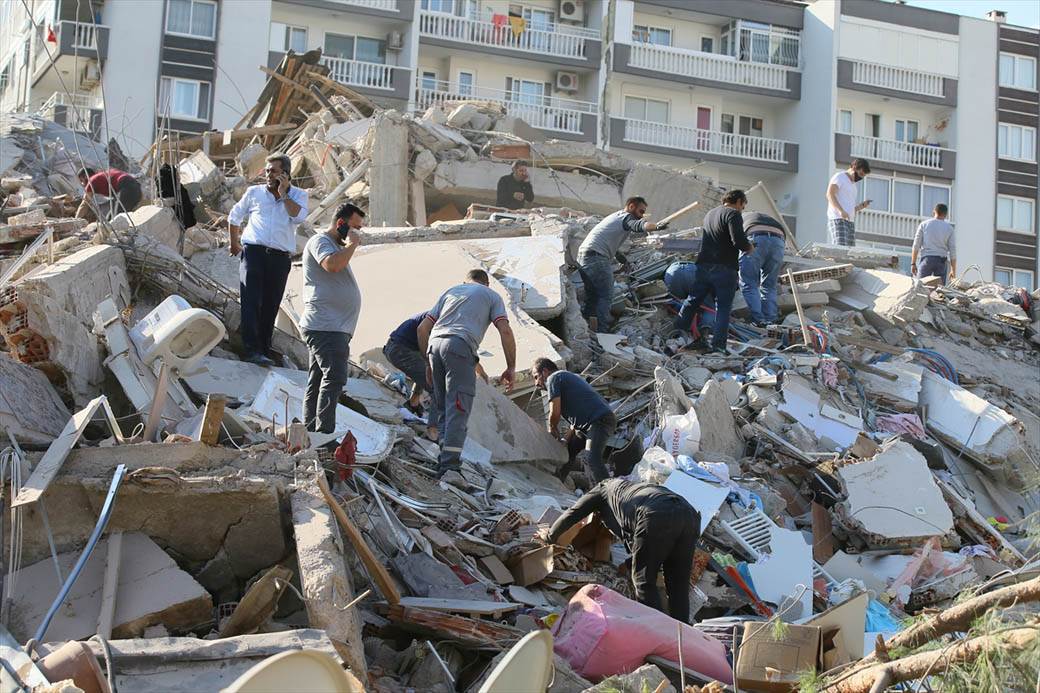  zemljotres-turska-grcka-zrtve-rusevine 