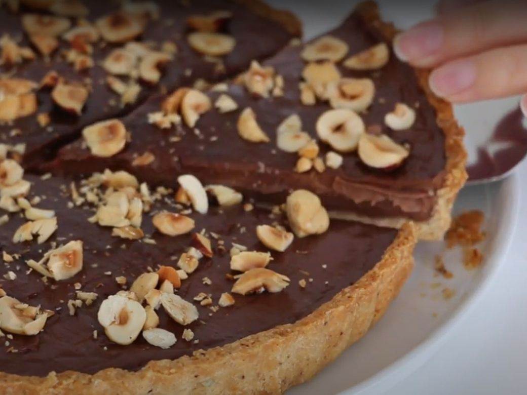  tart od čokolade i lešnika pita kolači recepti 