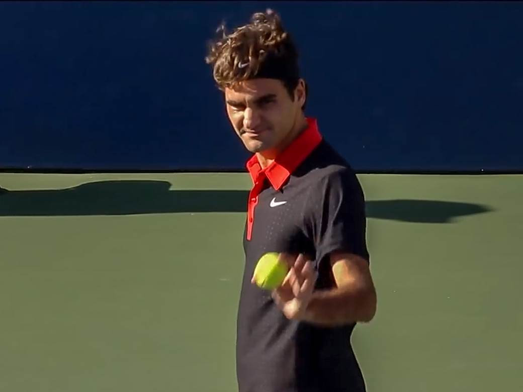  Rodžer Federer sa makedonskom zastavom na zidu 