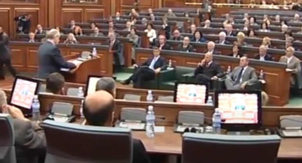  kosovo vanredni parlamentarni izbori vjosa osmani raspisivanje februar raspustanje skupstine 