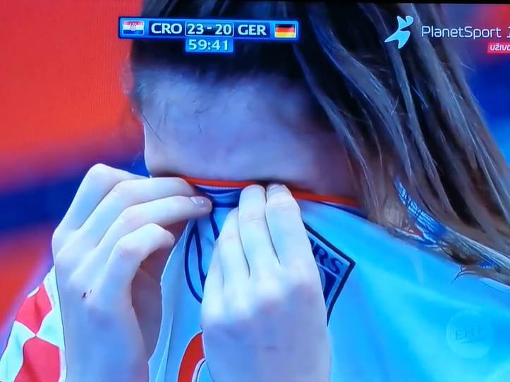  hrvatska rukometasice polufinale evropsko prvenstvo camila place suze video 