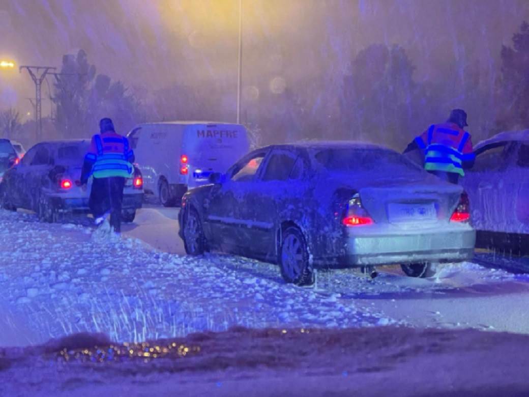 Kazne za vožnju u zimskoj jakni u Španiji 