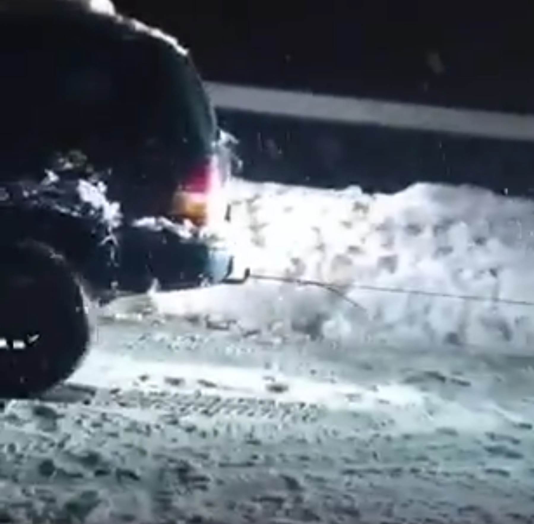  crna gora sneg berane džipovima izvukli putnike iz snega 