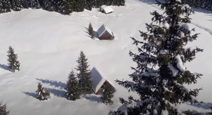  cetiri metra snega u sloveniji 