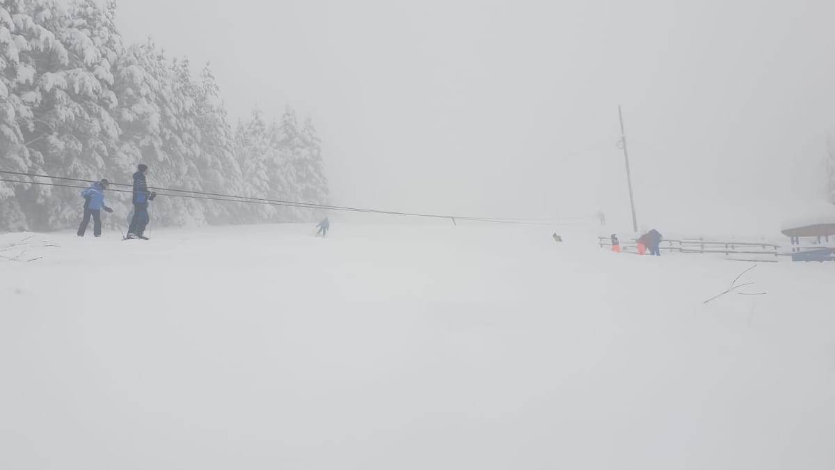  skijaliste jabuka sajla ski lifta zakacila devojcicu prijepolje 