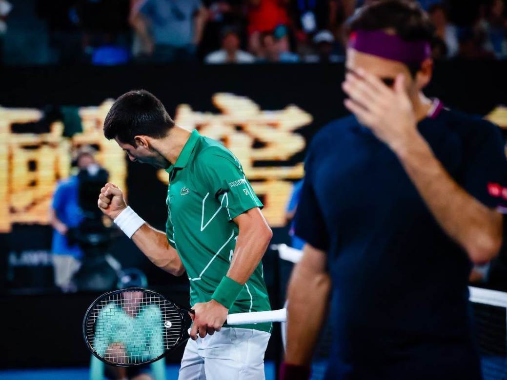  Rodžer Federer gleda Novaka Đokovića na Olimpijskim igrama 