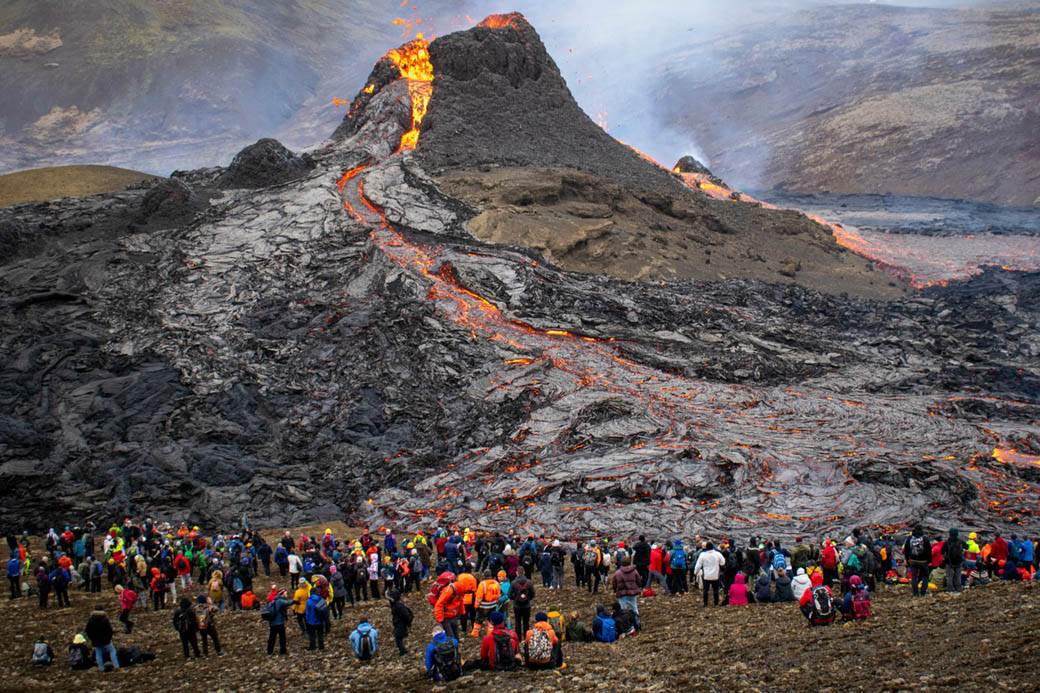  Avion pao na vulkan u Filipinima 