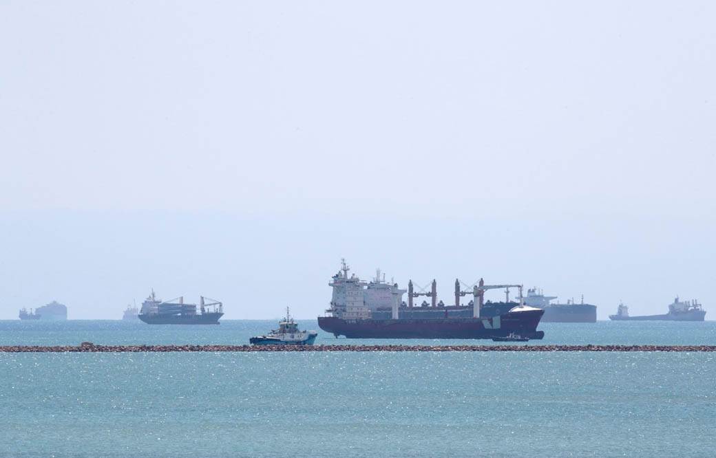  Brodovi izbegavaju Suecki kanal 
