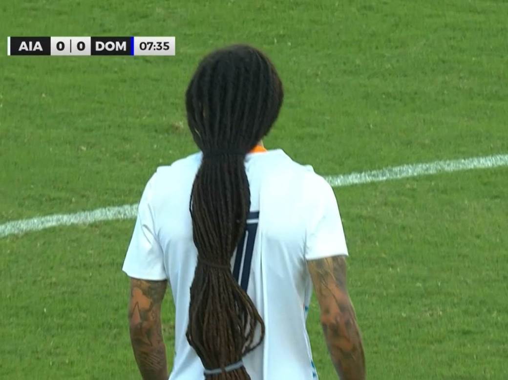  fudbaler rastafarijanac kosa do poda angvila ejdon skipio 