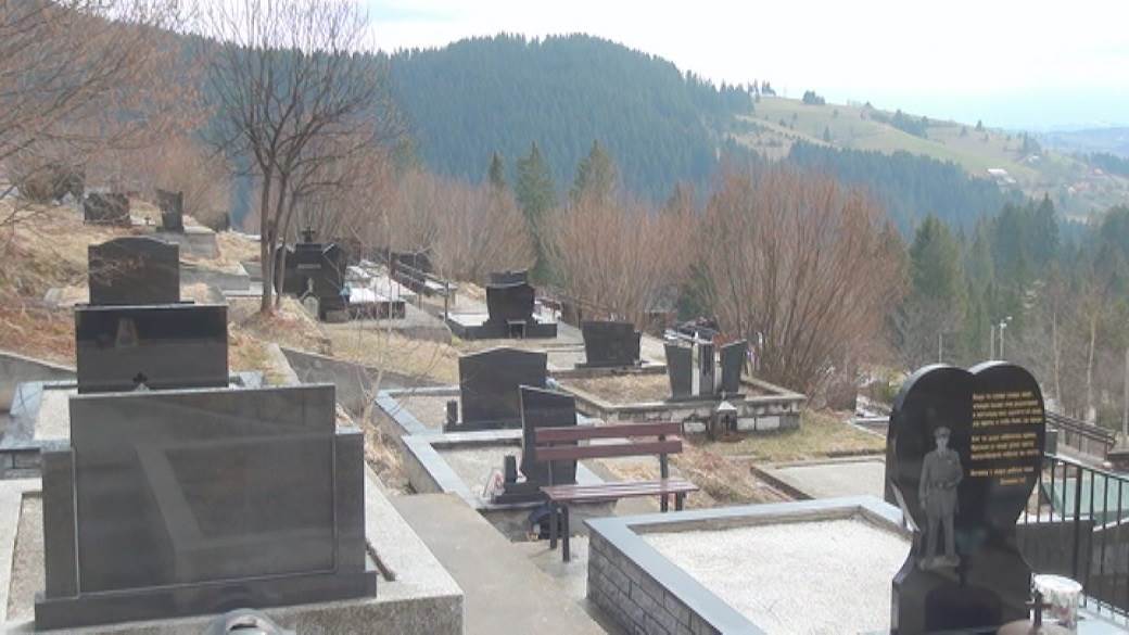  nova varos groblje nema kapelu pokojnike cuvaju u kucama 